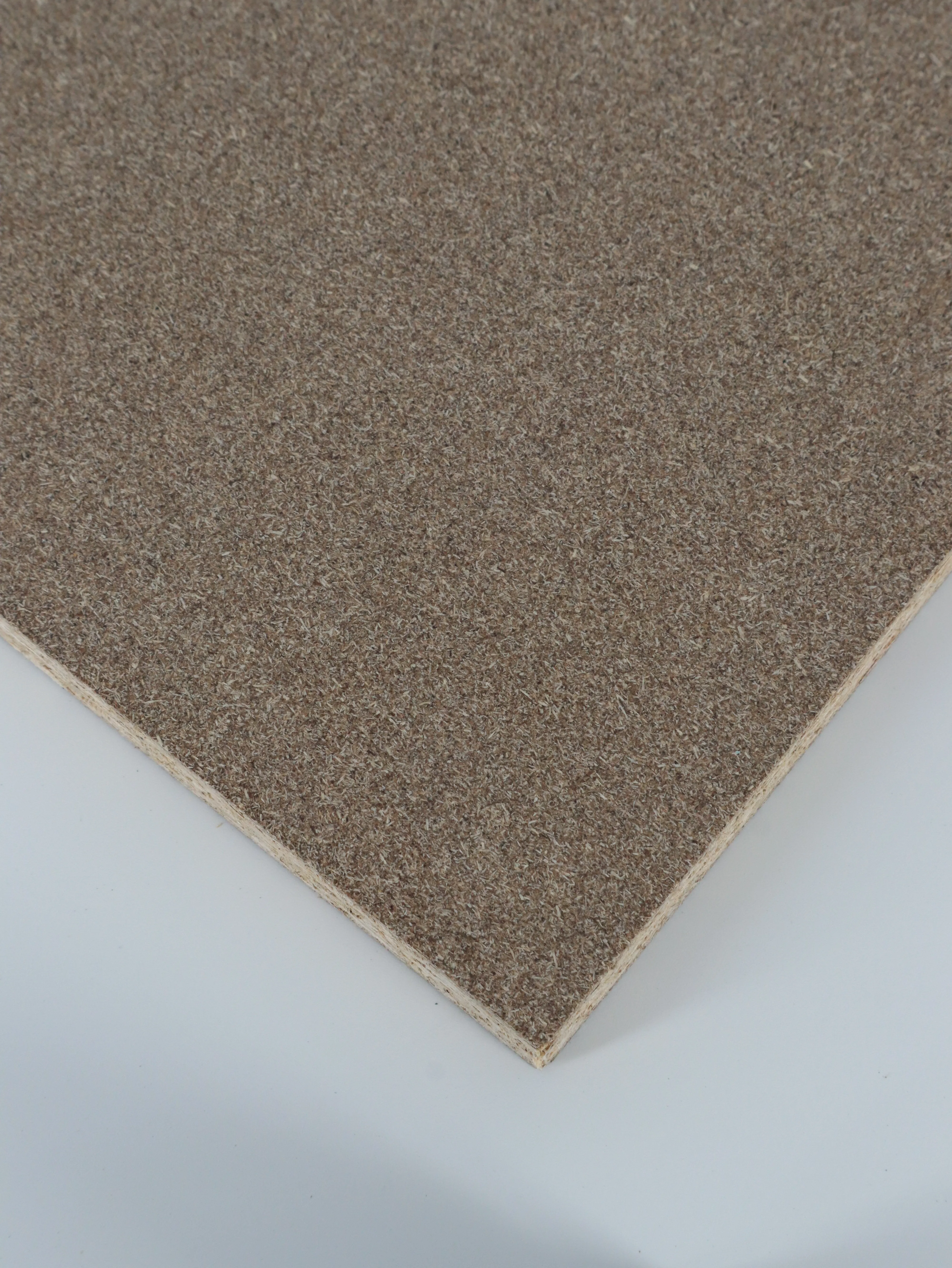 ไม้ปาร์ติเกิล E2